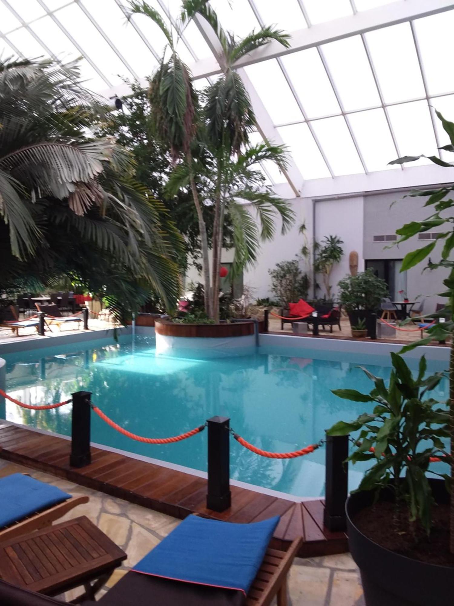 Hotel Tropical